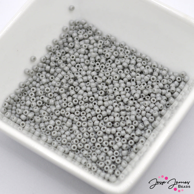 TOHO 11/0 Seed Beads in Hazy Grey