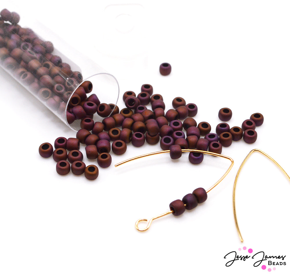 TOHO 6/0 Seed Beads in Old Mauve